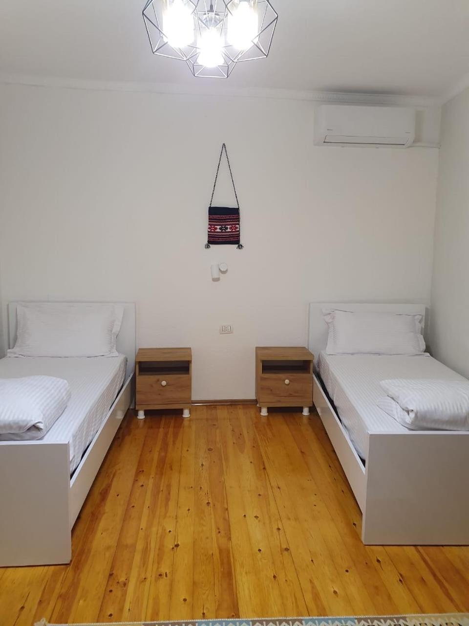 Вилла Shkodra 27 Center House Экстерьер фото
